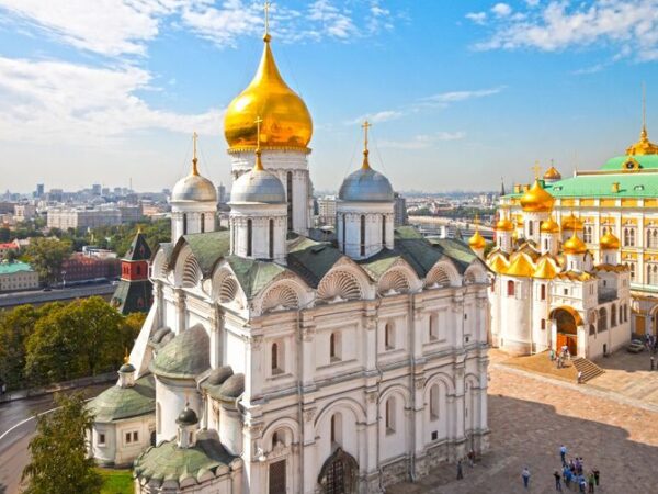 Elit Moskova St Petersburg Turu Beyaz Geceler THY ile 5 Gece Ekstra Turlar Dahil